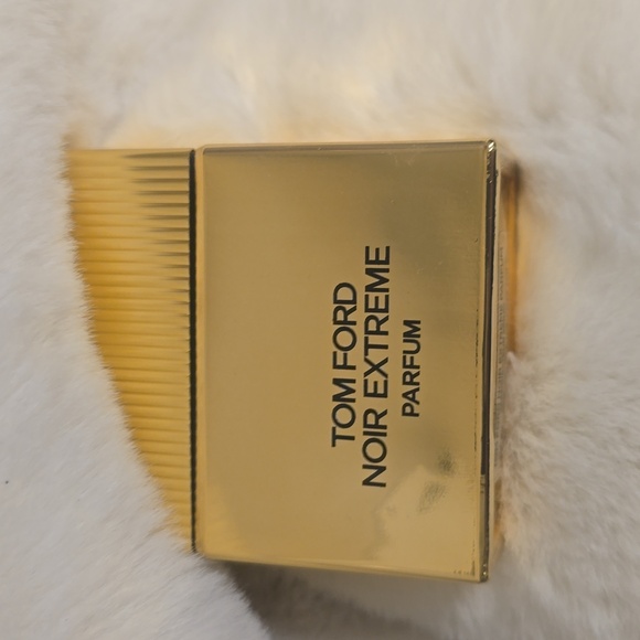 Tom Ford - Picture 8 of 13